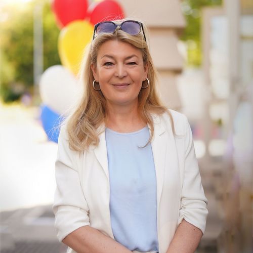 Portrait Schulleiterin Drinka Blome